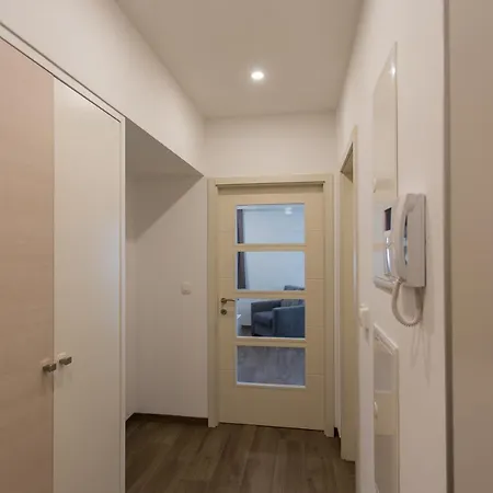 Ringo Apartment Podstrana