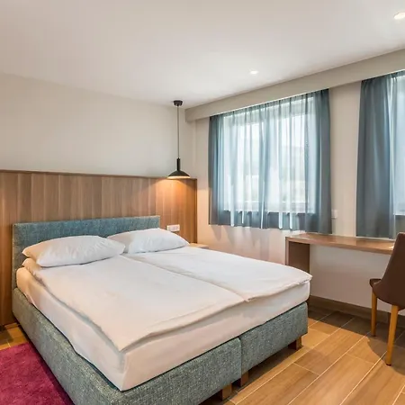 Ringo * بودْسْتغانا