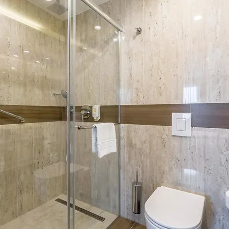 Ringo Apartment Podstrana